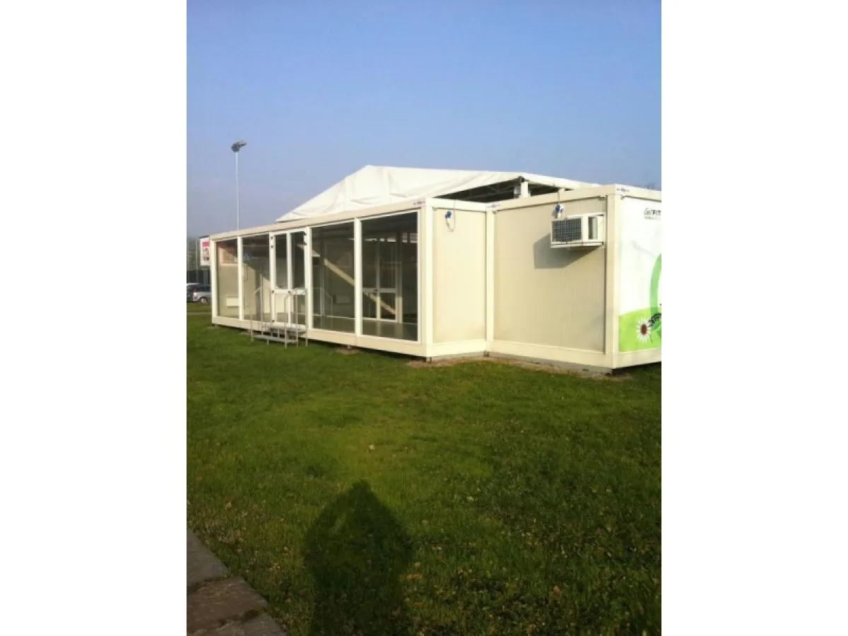 Modular changing room