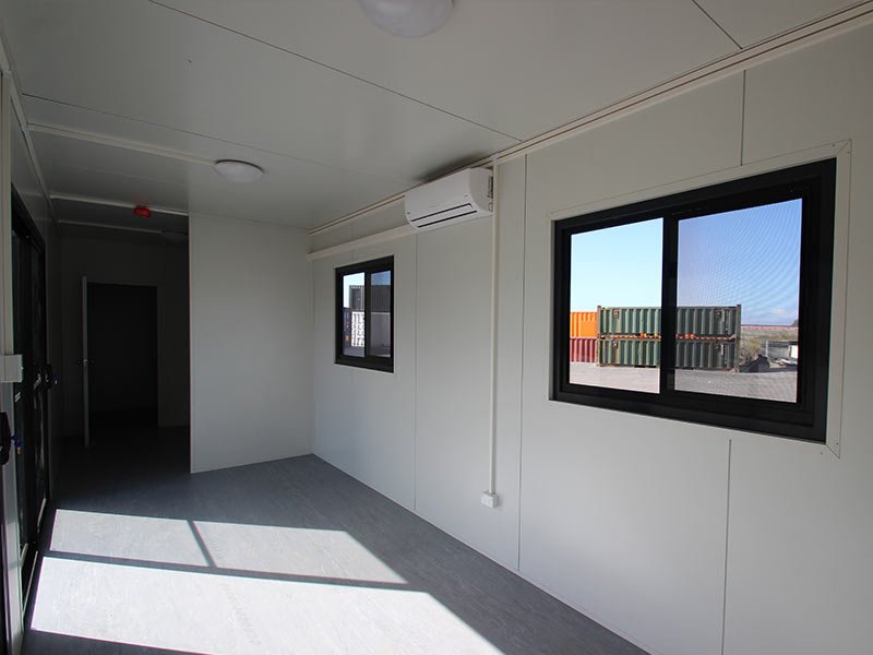 Contenedor oficina 40 pies HC nuevo aislado
