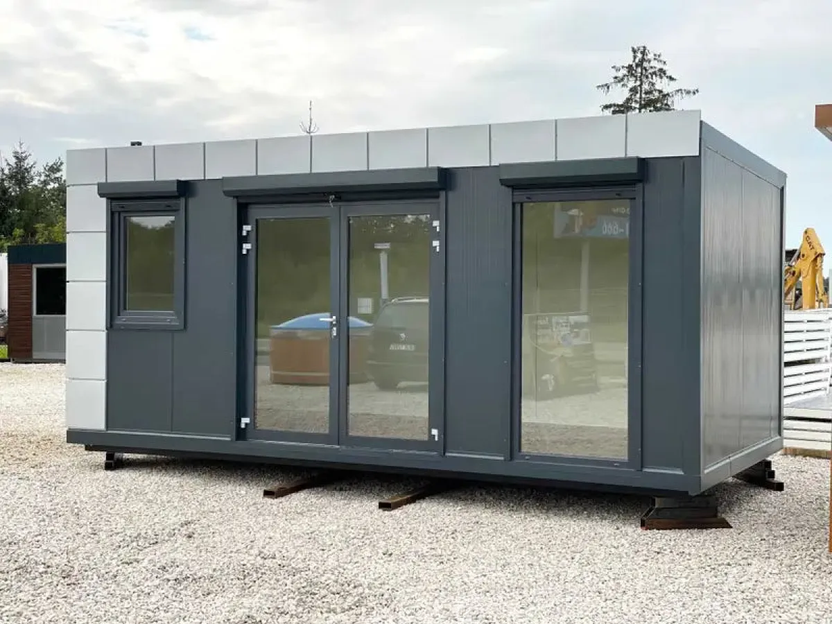 Container modulare Premium C4100 con facciata vetrata