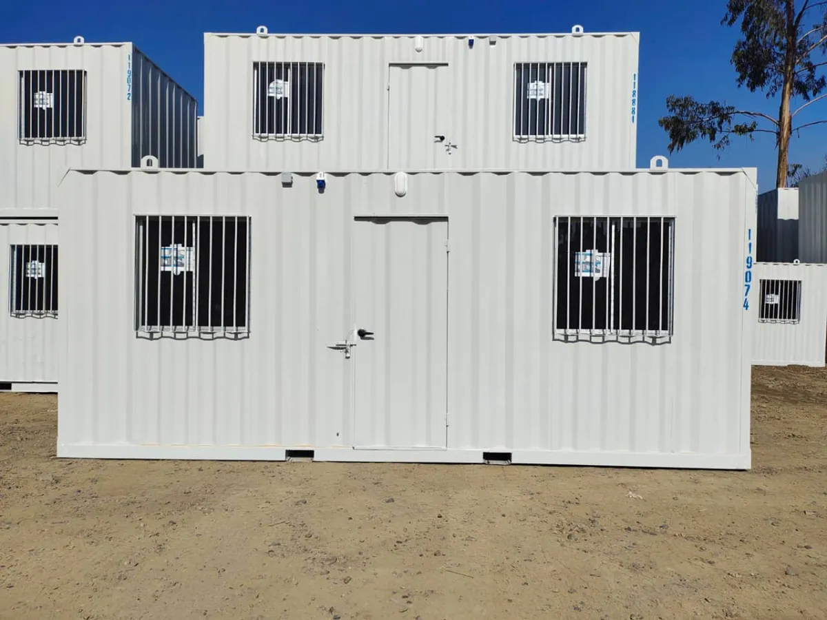 20' kantoorcontainer met badkamer, RAL 7035