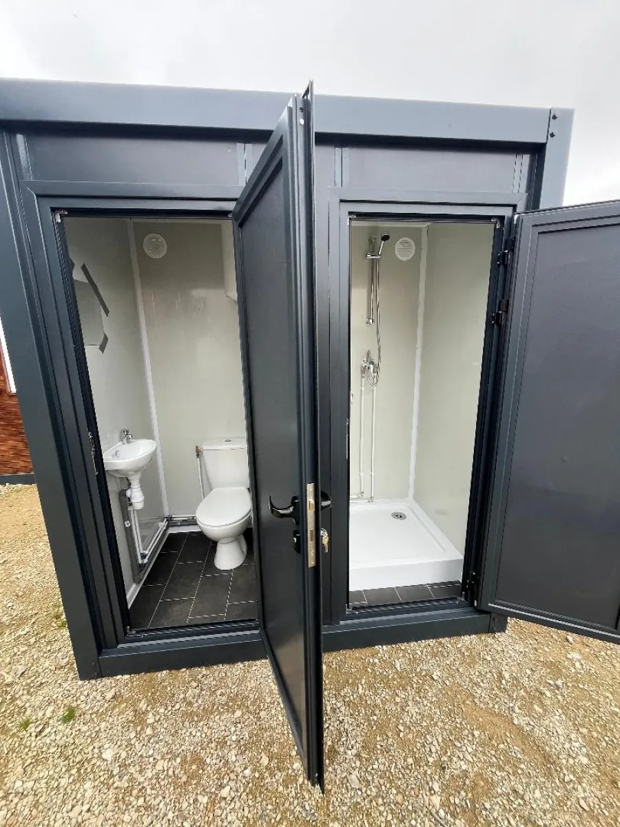 Module sanitaire WC + lavabo + douche raccordable gris