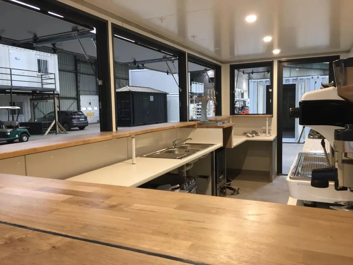 20' Cafeteria-Container