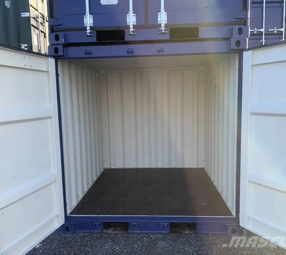 Container 10' × 8' neuf blanc RAL 9003