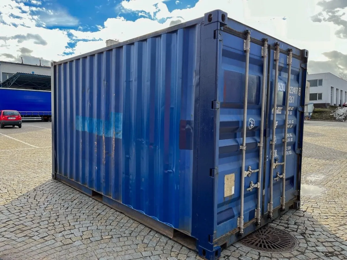 Contenedor 15' (4,5 m) HZKU 822 417-9