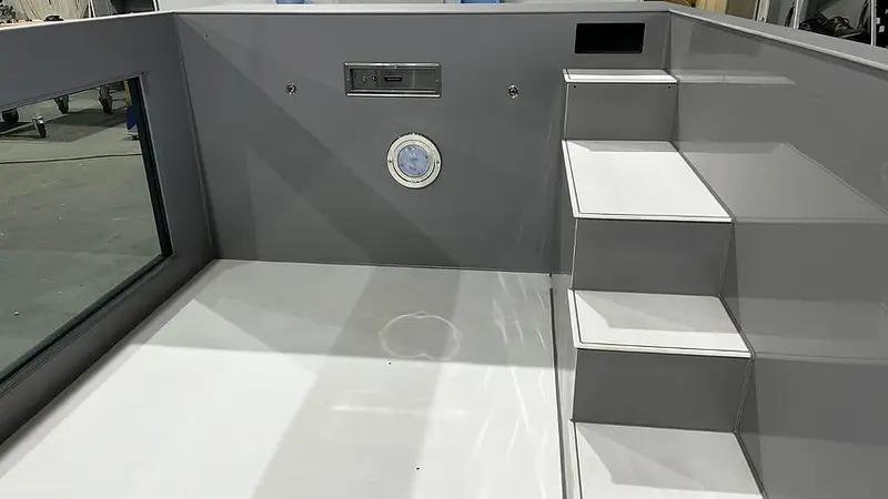 Piscina de polipropileno 6,5 × 2,5 m con ventana de 4 m