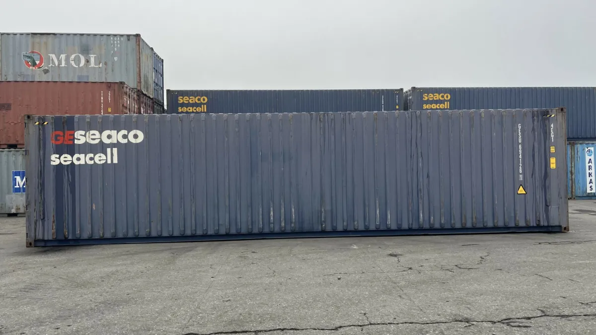 Shipping container 40 ft HC as-is