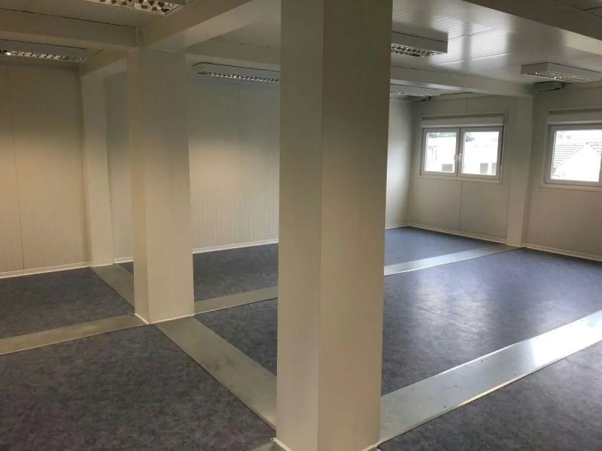 Bürocontainer 120 m²