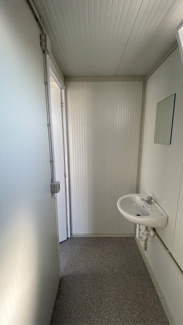 Box prefabbricati 3 metri Con Bagno Usato